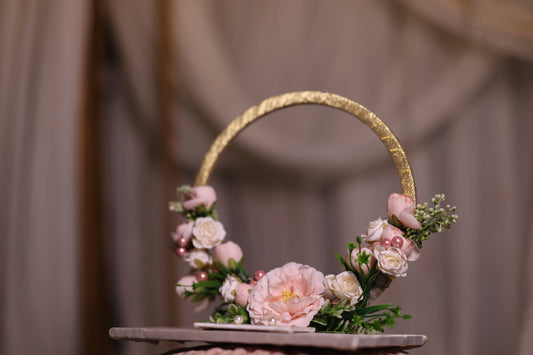 Lina ring holder