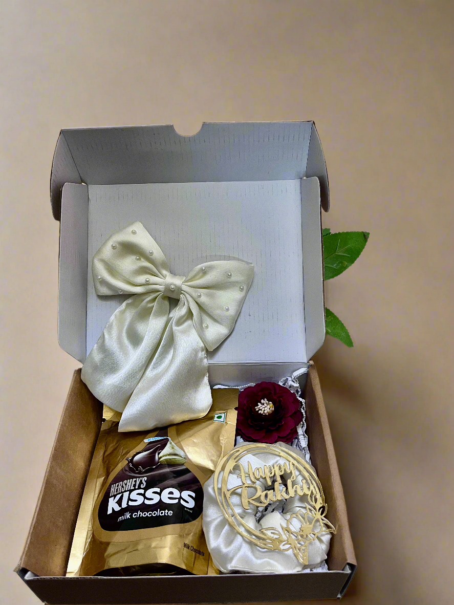 Zora gift hamper