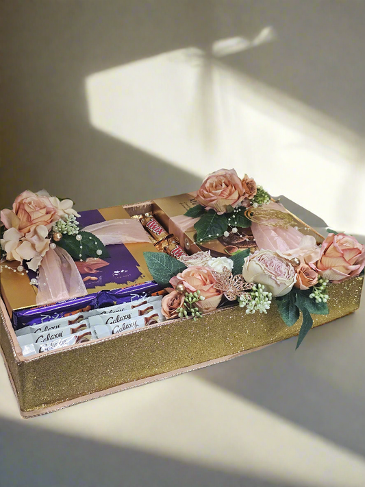 Peach gift hamper