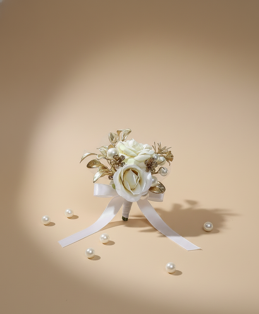 Seraphine Boutonniere